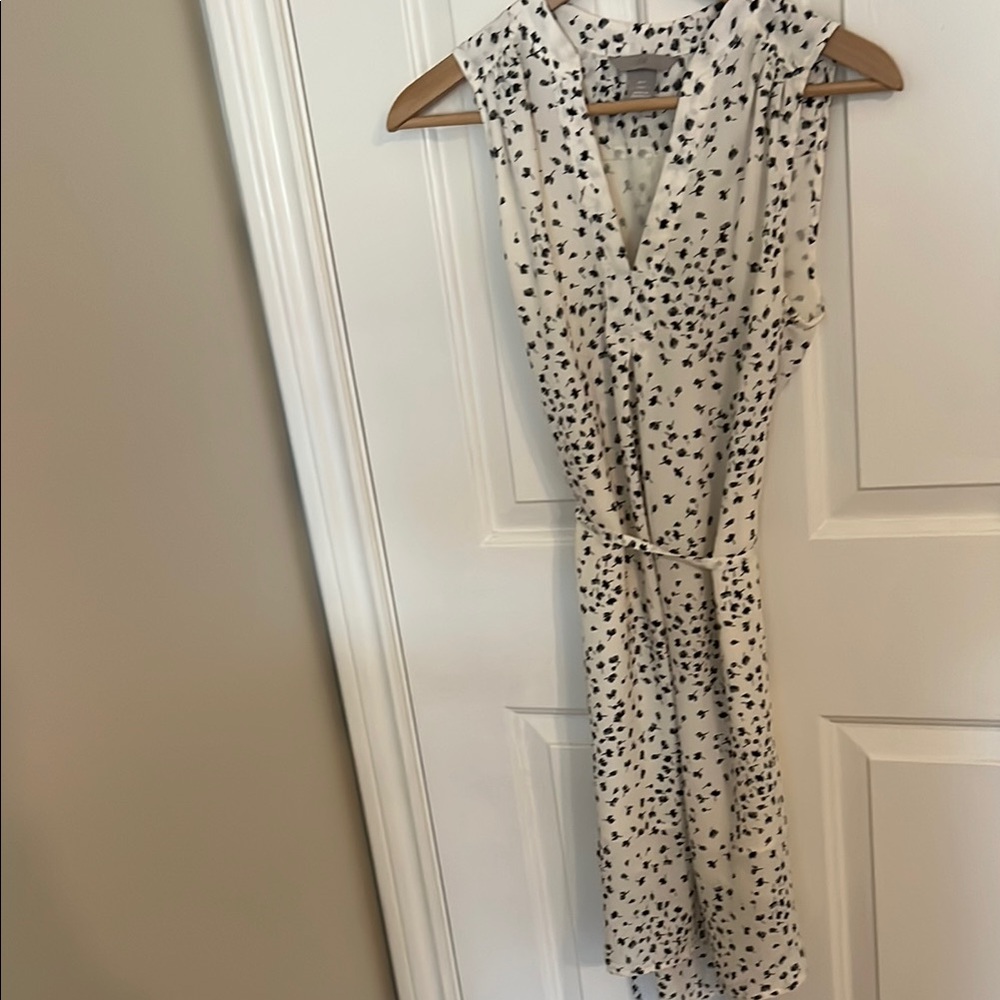 H&M Ivory and Black Patterned Dress